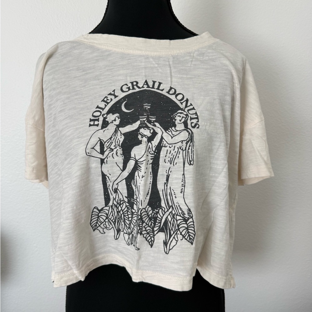 Holey Grail Donuts graphic crop t-shirt - Picture 2 of 3